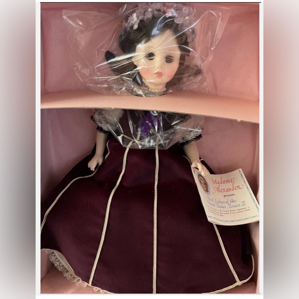 Madame Alexander First Ladies Series lll Mary Todd Lincoln